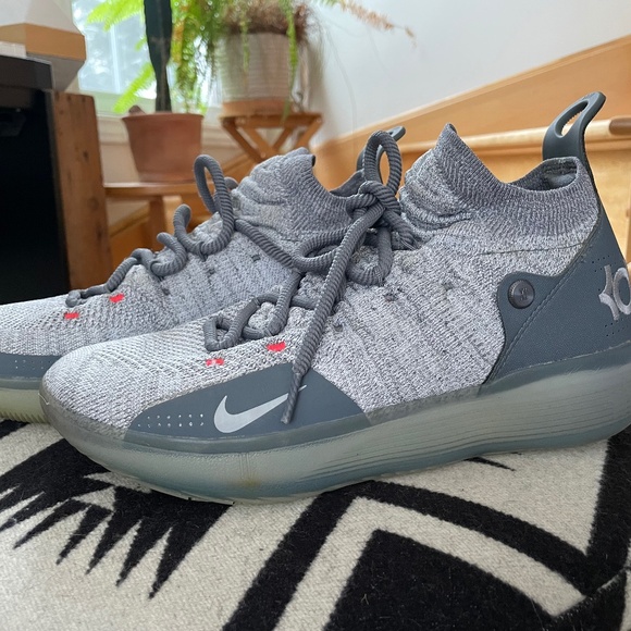 Rare - Nike Air Zoom Kevin Durant KD 11 cool Grey Wolf Ice size US 8 - Picture 1 of 3